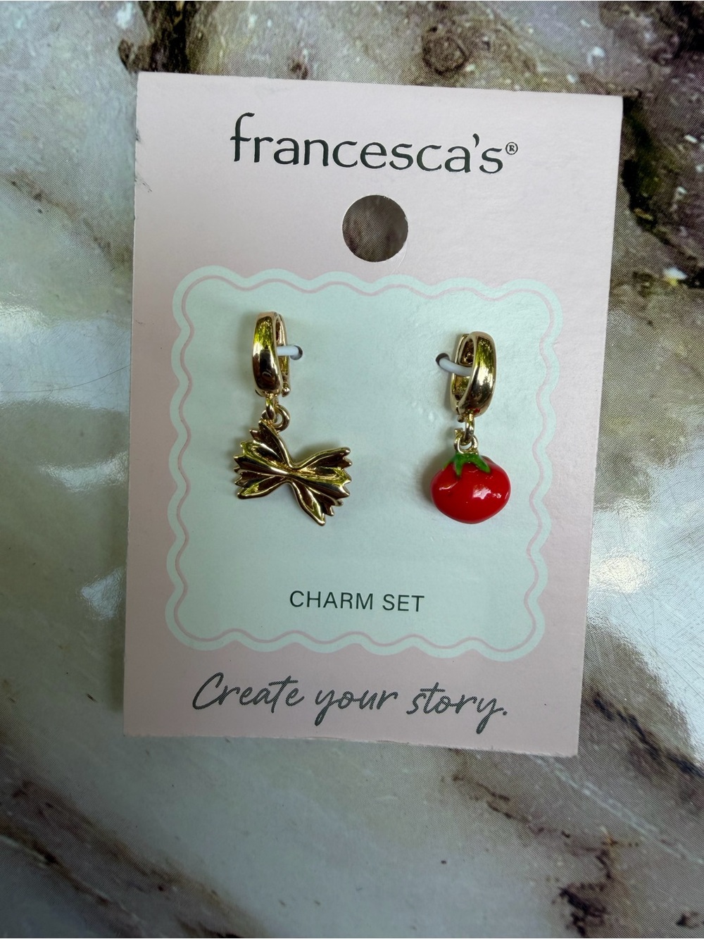 Francesca's Collections Gold Bow and Red Tomato Charm Set